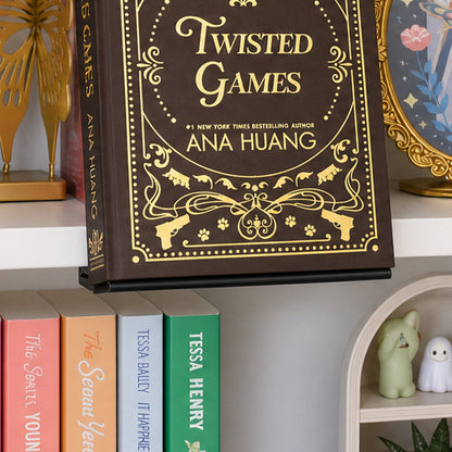 📚✨ Floating Book Display Shelf — Magical Floating Look with Decorative Botanical Accent