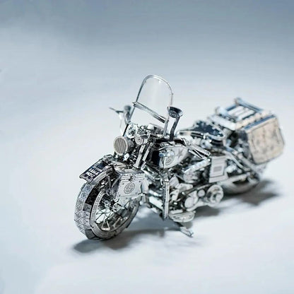 🏍️ 3D Stainless Steel Harley-Style Motorcycle Kit: DIY Mechanical Model Display! 🛠️