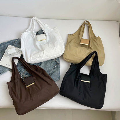 👜✨ The Keychain Tote: Foldable Portable Shopping Bag & Bag Charm! 🔑