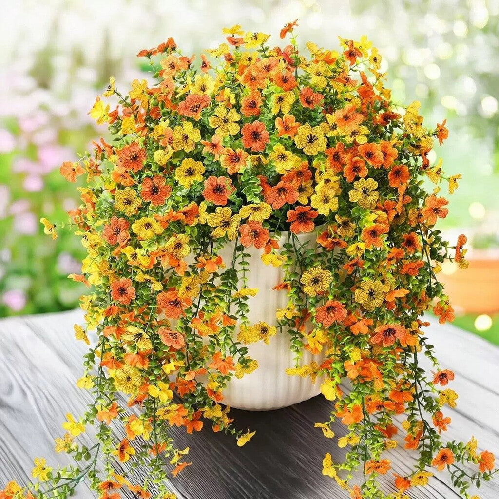 🌿 Cascading daisies & eucalyptus – UV resistant, always in bloom! ☀️