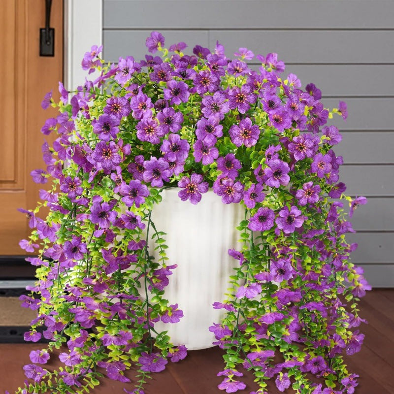 🌿 Cascading daisies & eucalyptus – UV resistant, always in bloom! ☀️