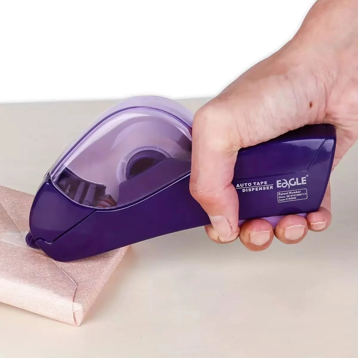 ✂️📦 Automatic Tape Dispenser — One-Handed, Battery-Free, Clean Cut Every Time